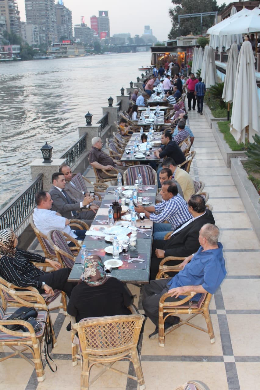 صورة بالصور شركة نيو فيوتشر جرين تنظم حفل افطار على ضفاف النيل